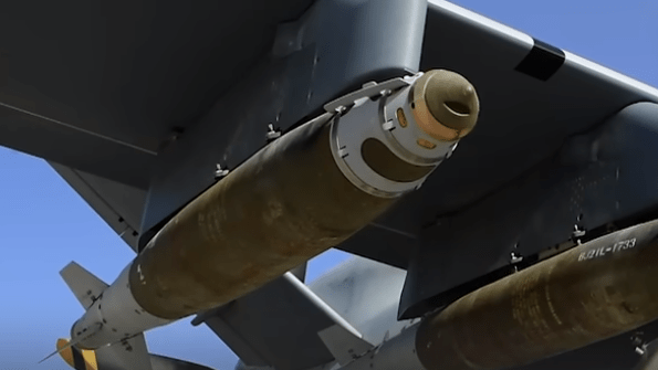Nisko uočljive krstareće rakete dugog dometa Storm Shadow ili Scalp-EG lansiraju se iz zraka (ILUSTRACIJA) / Foto: Preslik UK