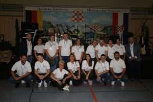 (FOTO) VELIKA ZABAVA NA HERCEGOVAČKOJ VEČERI: U Filderstadtu kod Stuttgarta okupilo se oko 1.400 Hrvata i njihovih prijatelja...