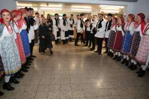 (FOTO) VELIKA ZABAVA NA HERCEGOVAČKOJ VEČERI: U Filderstadtu kod Stuttgarta okupilo se oko 1.400 Hrvata i njihovih prijatelja...