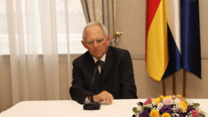 BERLIN / MAINZ Wolfgang Schäuble: „Njemačka si više ne može priuštiti dosadašnju politiku azila”