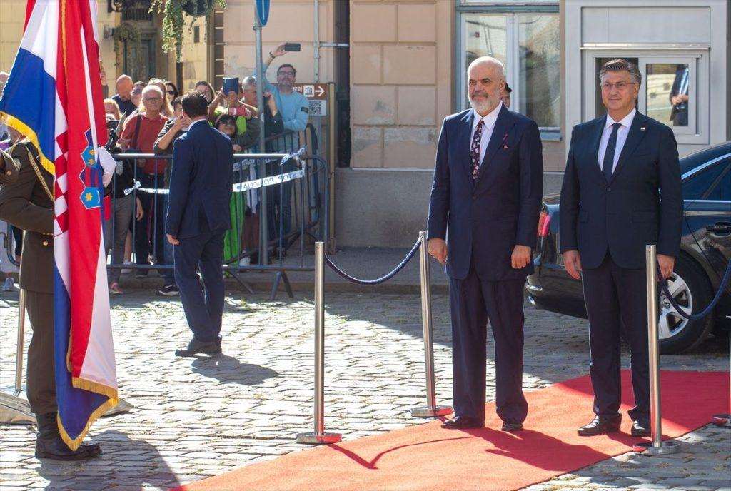 OSUDA TERORIZMA: Plenković i Rama osudili nasilje srpskih paravojnih postrojbi na sjeveru Kosova i pozvali na mjere EU protiv Srbije