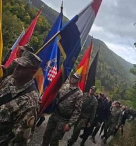 MOLITVENI POHOD NA BOBOVAC: Još jednom poslana poruka o važnosti zajedništva