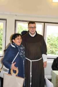 (FOTO) VELIKO SLAVLJE U WIESBADENU: Na Mladu misu fra Nikole Livaje stigao velik broj vjernika iz Wiesbadena, Frankfurta, Mainza i okolice