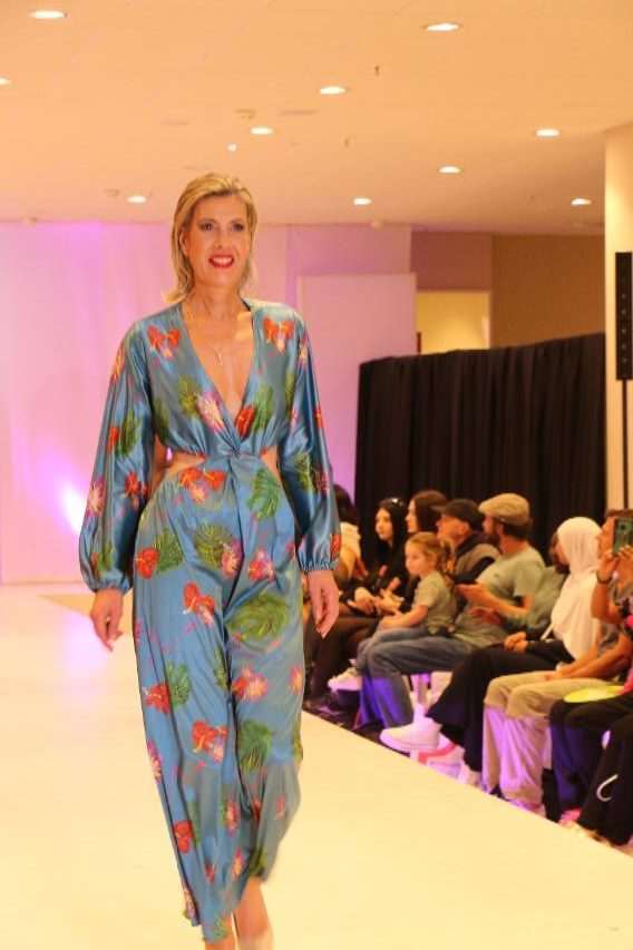 (FOTO) VELIKI SHOWU U FRANKFURTU: Hrvatica i Nijemac spojili glumu i modni dizajn kroz neobičnu modnu reviju (FOTO) VELIKI SHOWU U FRANKFURTU: Hrvatica i Nijemac spojili glumu i modni dizajn kroz neobičnu modnu reviju
