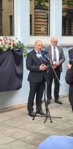 (FOTO i VIDEO) STUTTGART: Ministar Medved otkrio spomen-ploču hrvatskim žrtvama jugoslavenske komunističke UDBA-e