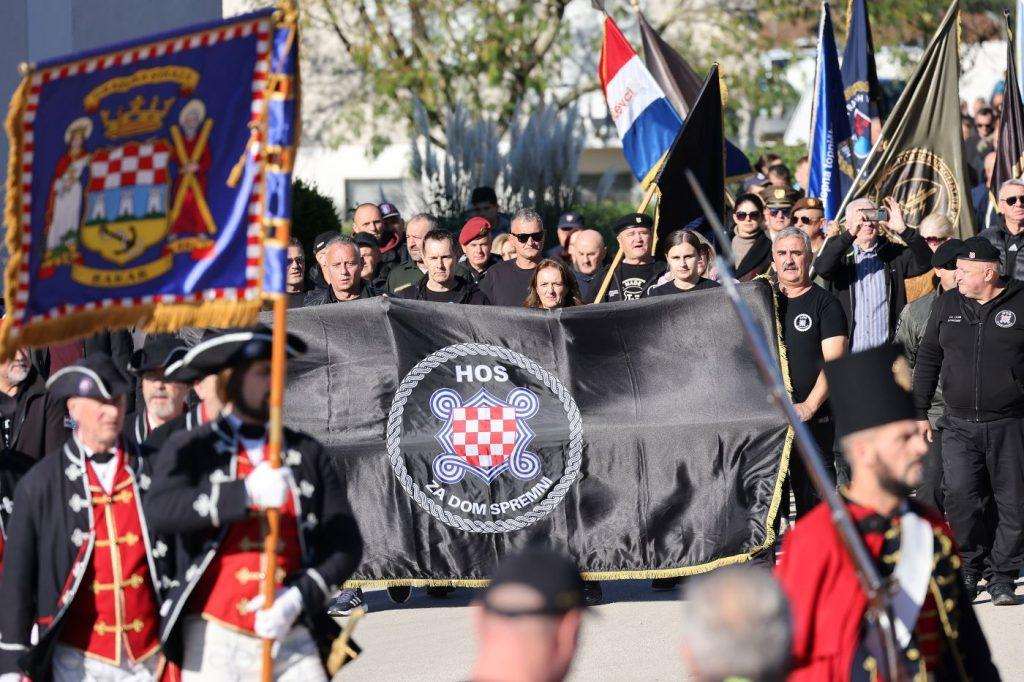 ŠKABRNJA: Obilježavanje Dana sjećanja na sveukupno 56 civilnih žrtava i 25 ubijenih hrvatskih branitelja Škabrnje