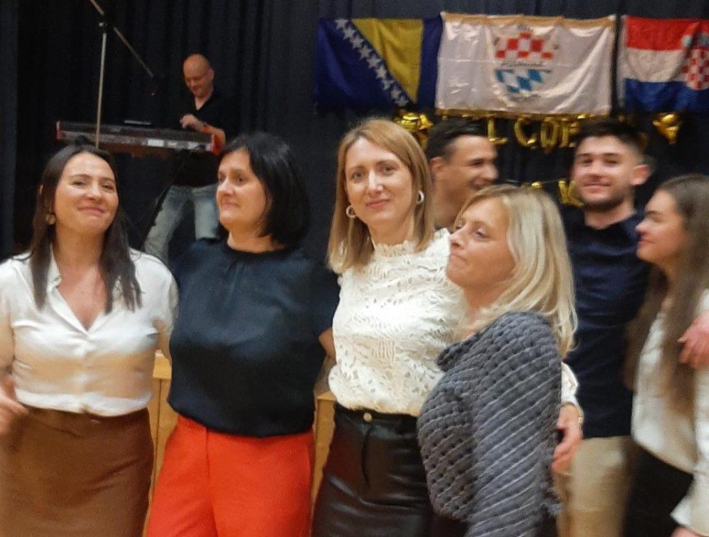 POSAVSKA VEČER U MÜNCHENU: Među više od 1.000 gostiju bilo je najviše mladih ljudi, uživali su u odličnoj zabavi