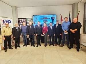 OBLJETNICA POVRATKA I OBNOVE PODUNAVLJA: Veleposlanik Glunčić u Beču otvorio izložbu “Mirna reintegracija i pravo na dom” OBLJETNICA POVRATKA I OBNOVE PODUNAVLJA: Veleposlanik Glunčić u Beču otvorio izložbu “Mirna reintegracija i pravo na dom”