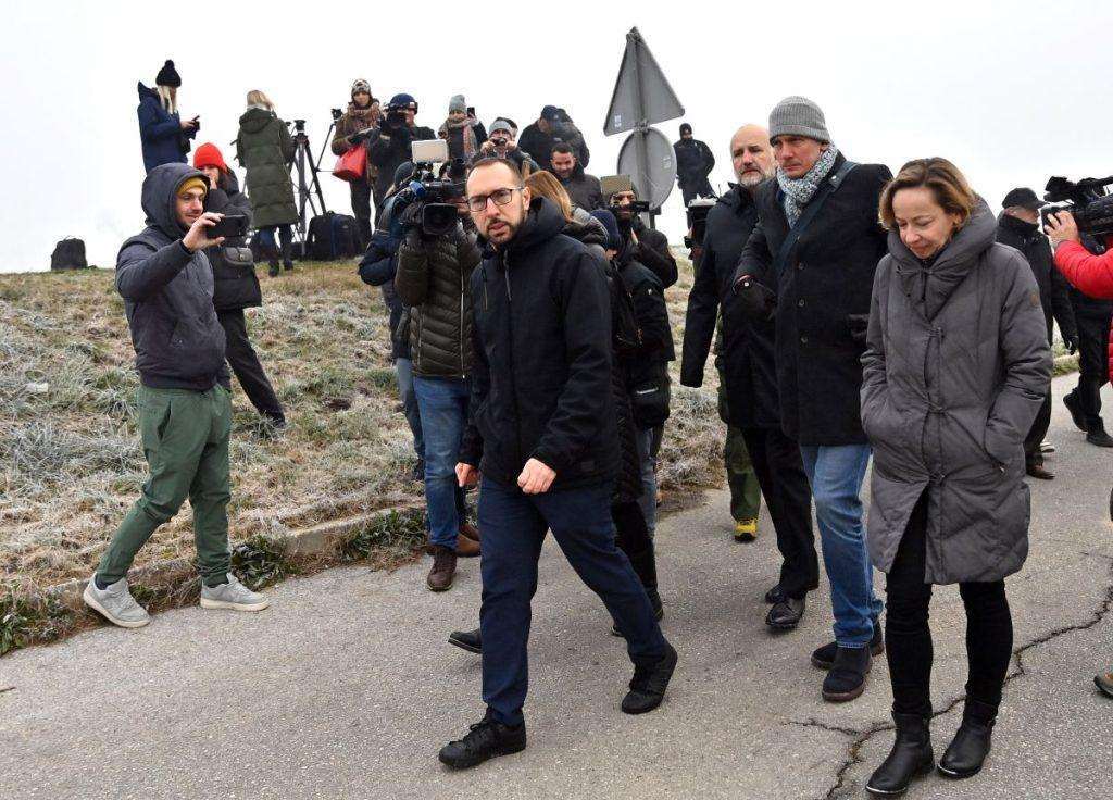TOMAŠEVIĆ U PROBLEMIMA: Suspendirao dovoz smeća na Jakuševec nakon ozlijeđivanju triju osoba, traži sastanak s Vladom