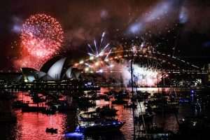 SPEKTAKULARNI VATROMETI U SYDNEYU: Zadivljujuće slike dočeka Nove 2024. stižu s Novog Zelanda i Australije