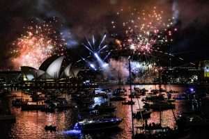 SPEKTAKULARNI VATROMETI U SYDNEYU: Zadivljujuće slike dočeka Nove 2024. stižu s Novog Zelanda i Australije
