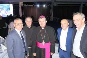 DONATORSKA VEČER U ZAGREBU: Velik broj ljudi na donatorskoj večeri za svetište Sv. Ivana Krstitelja u Podmilačju