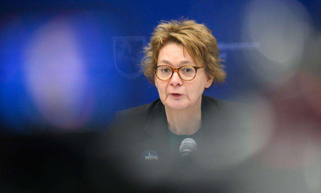 PLANIRAN JOŠ JEDAN NAPAD NA BOŽIĆNI SAJAM U NJEMAČKOJ: Policija uhitila 20-godišnjeg Iračanina koji je planirao napasti posjetitelje sajma
