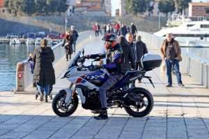 moto defile
