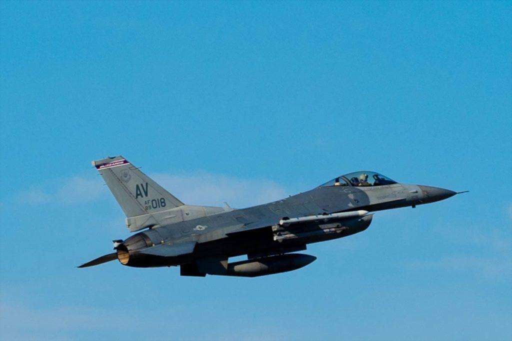 DODIK IH MOGAO SAMO GLEDATI: Dva američka borbena zrakoplova F-16 izvela vojnu vježbu iznad Bosne i Hercegovine