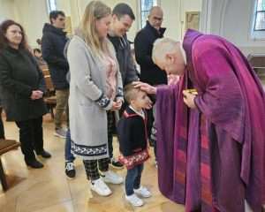 (FOTO) SCHWENNINGEN: Svečano proslavljen blagdan patron župe Schwenningen, blaženog Alojzija Stepinca