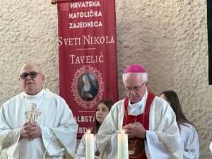 ZAVRŠENA DVODNEVNA PROSLAVA 50. GODIŠNJICE HKZ BALINGEN-EBINGEN: Biskup Pero Sudar poručio hrvatskim iseljenicima “Lijepo je biti Hrvat, unatoč svim poteškoćama!“