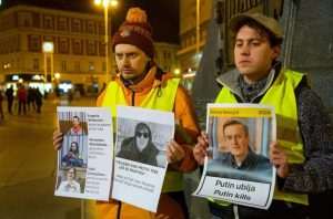ZAGREB: Rusi iz Hrvatske izrazili podršku majci Alekseja Navaljnog - uzvikivali “Putin je ubojica, Putina u Hag“