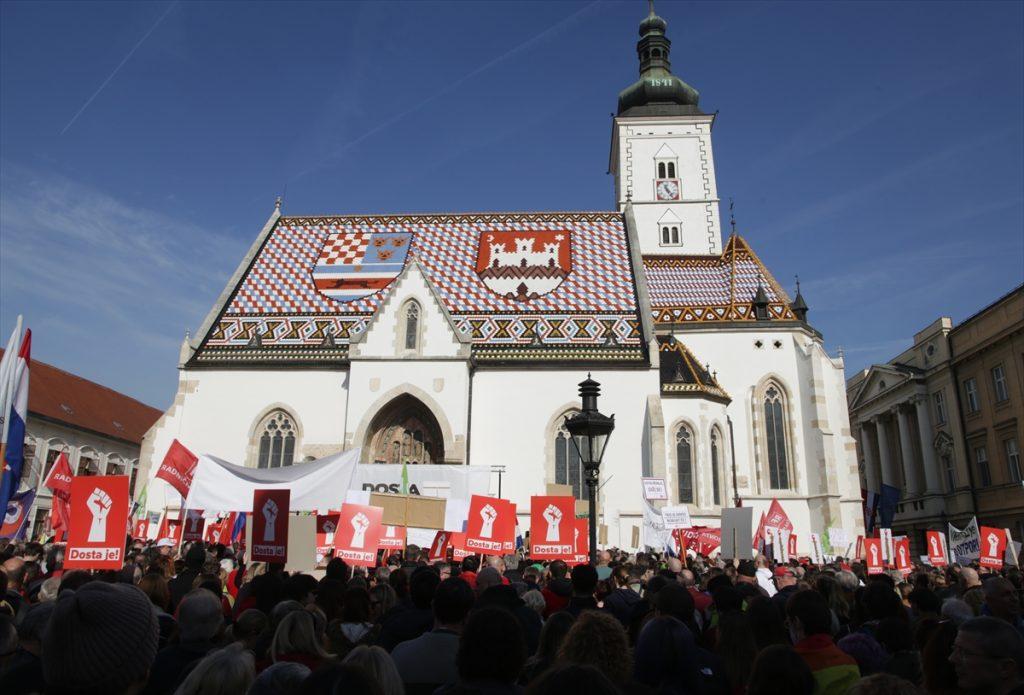 IZJAVE PEĐE GRBINA I OSTALIH VOĐA LIJEVE OPORBE: Hrvatska može biti bolja; Dosta je korupcije, AP odlazi