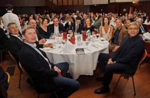 (FOTO) HRVATSKI SPEKTAKL U NJEMAČKOJ: Ponos i radost na Večernjakovoj domovnici, Đani Maršan dirnuo u srca kad je zapjevao "Bože čuvaj Hrvatsku, naš dragi dom"