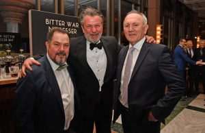 (FOTO) HRVATSKI SPEKTAKL U NJEMAČKOJ: Ponos i radost na Večernjakovoj domovnici, Đani Maršan dirnuo u srca kad je zapjevao "Bože čuvaj Hrvatsku, naš dragi dom"