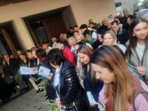 CVJETNICA U DOMOVINI I HRVATSKOM ISELJENIŠTVU: Brojni Hrvati u hrvatskim katoličkim župama, zajednicama i misijama zajedno na Nedjelju Muke Gospodnje Cvjetnica u Mainzu / Foto: Fenix (MD)