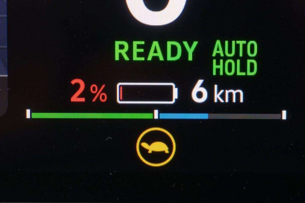 E-automobil