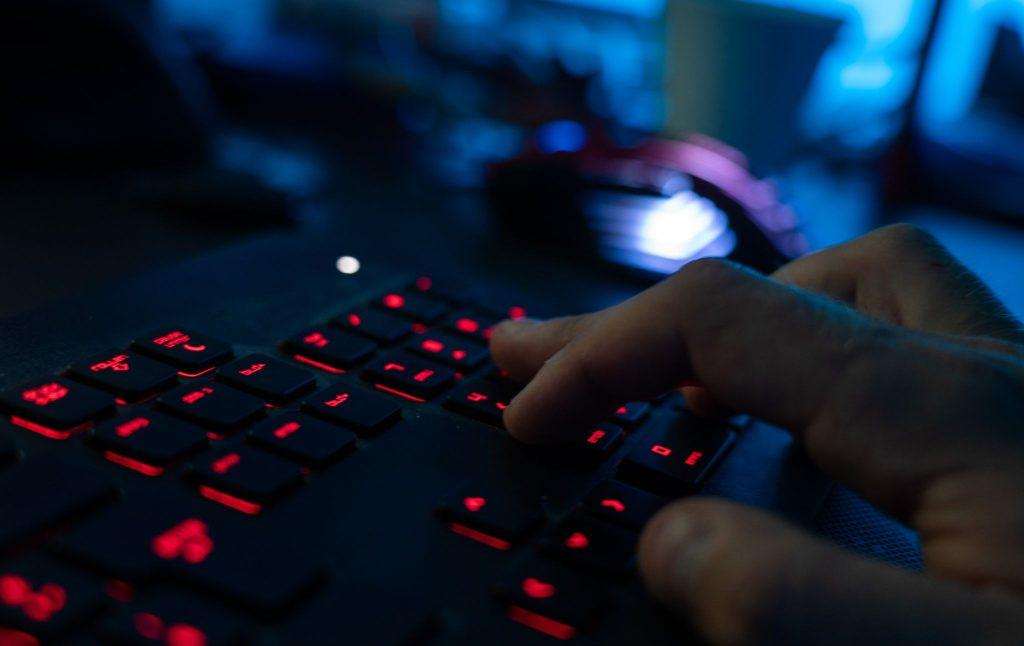 Cyber ​​kriminal