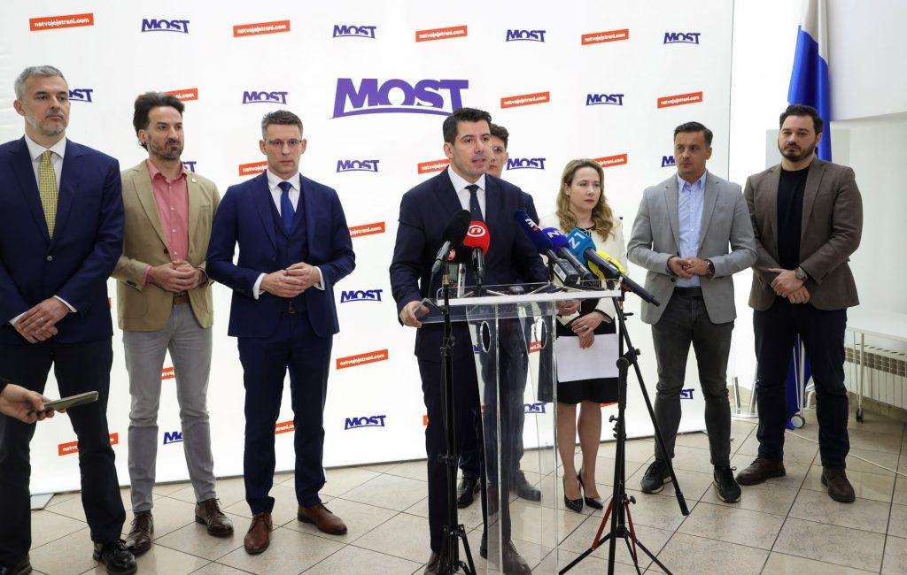 Predstavljanje programa Mosta za predstojece izbore