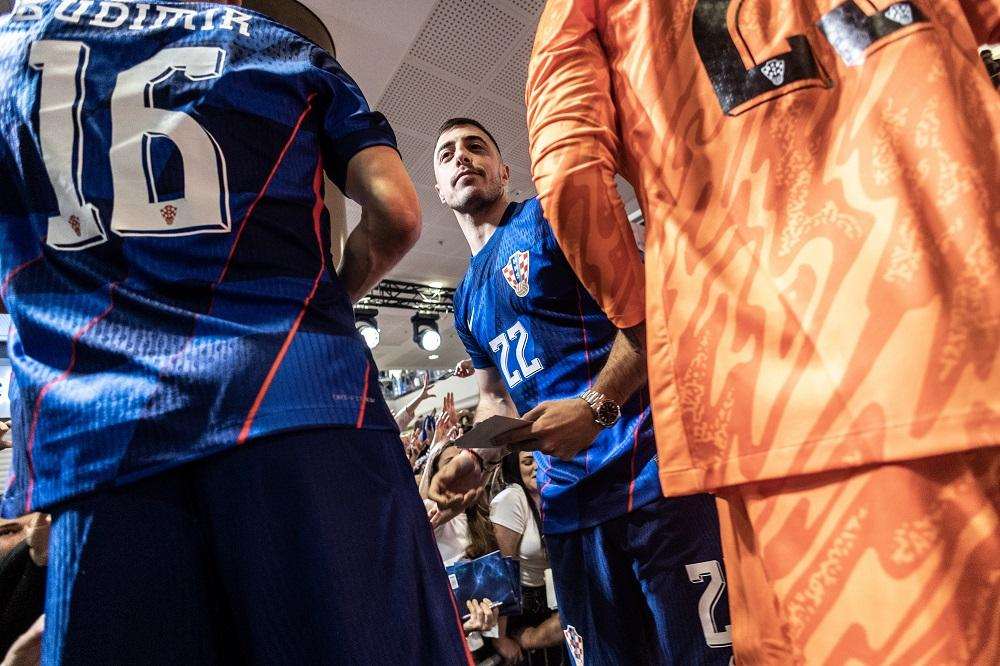 Predstavljanje novog dresa nogometne reprezentacije / Foto: Hina