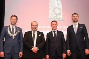 DODJELA NAGRADA VEČERNJAKOVA DOMOVNICA 2023.: U Bad Homburgu se susrela Domovina i iseljeništvo