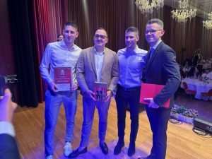 VEČERNJAKOVA DOMOVNICA 2024. U BAD HOMBURGU: Svečanu dodjelu nagrada u nekadašnjoj ljetnoj rezidenciji cara Wilhelma II. pratilo više od 400 uzvanika