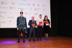 VELIKA FOTOGALERIJA SA SVEČANE DODJELE VEČERNJAKOVE DOMOVNICE: Domovina, hrvatsko iseljeništvo i prijatelji u Bad Homburgu
