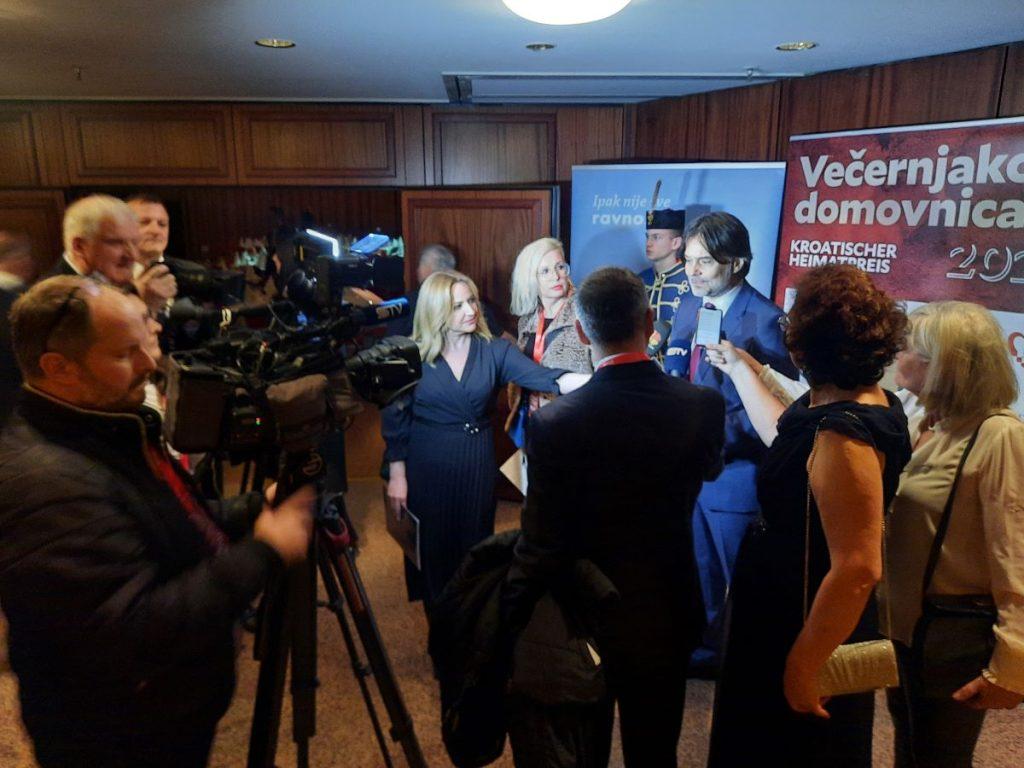 HOLLYWOODSKI ŠARM U SRCU BAD HOMBURGA: Već gotovo dva desetljeća spektakularna dodjela "Večernjakove domovnice" održava se u prestižnom Kurhausu