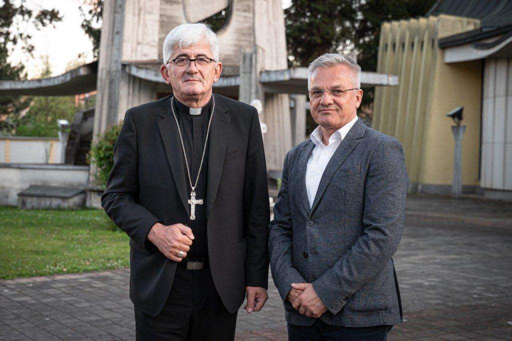 Banjalučki biskup Željko Majić i Zvonko Milas / Foto: HDZ