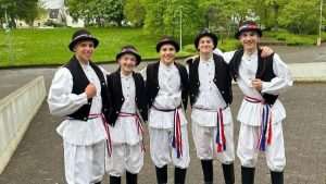VELIK BROJ MLADIH HRVATA NA JEDNOM MJESTU: 30. Hrvatski folklorni festival u Njemačkoj okupio 13 folklornih društava