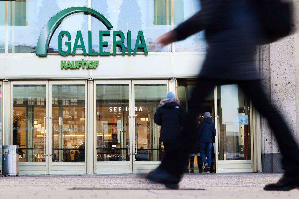Ulaz u Galeriju Kaufhof Karstadt (ILUSTRACIJA) / Foto: Jörg Carstensen/dpa