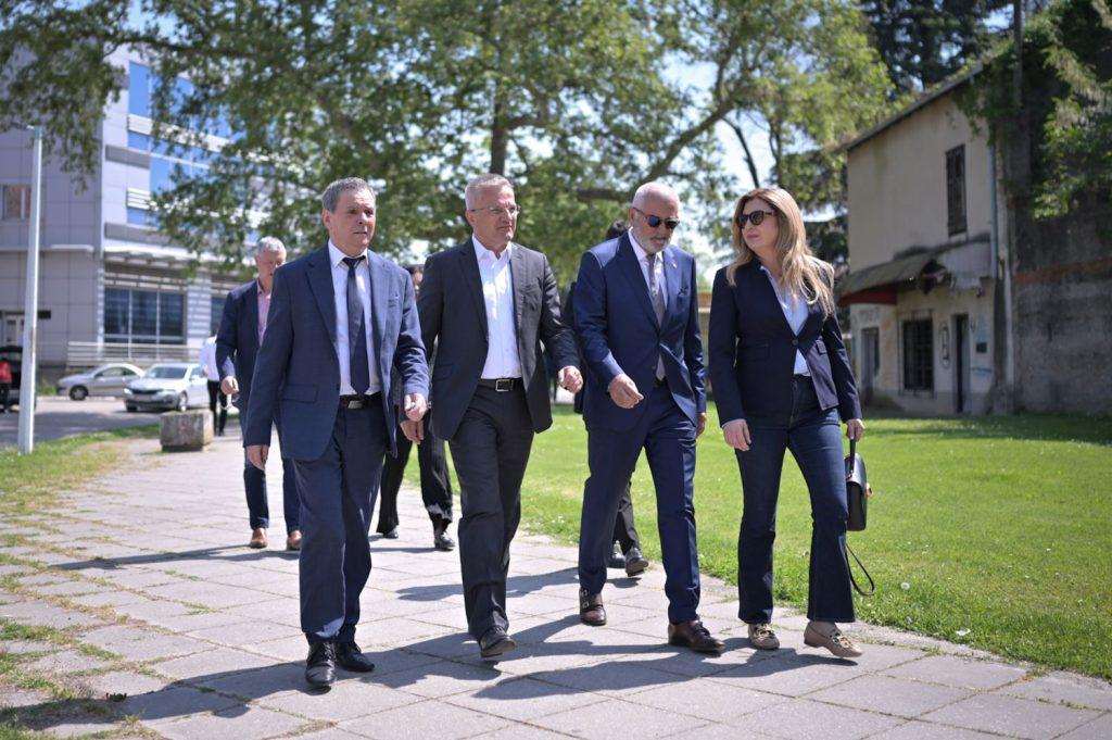 Zvonko Milas sa kandidatima HDZ-a u jugozapadnoj Hercegovini / Foto: IS HDZ