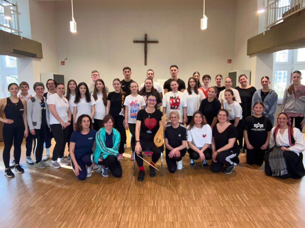 Folklorna skupina ADRIA Duisburg / Foto: Fenix (privatni arhiv FS)