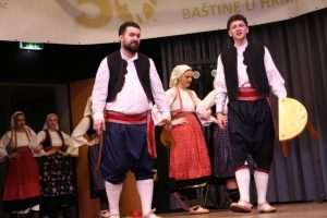 Folklorna skupina fra Filip Grabovac / Foto: Fenix (MD)
