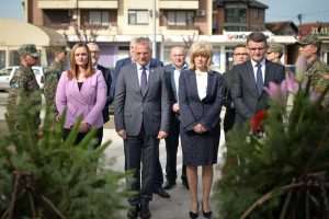 BIH: Kandidati HDZ-a položili vijence poginulim pripadnicima HVO-a