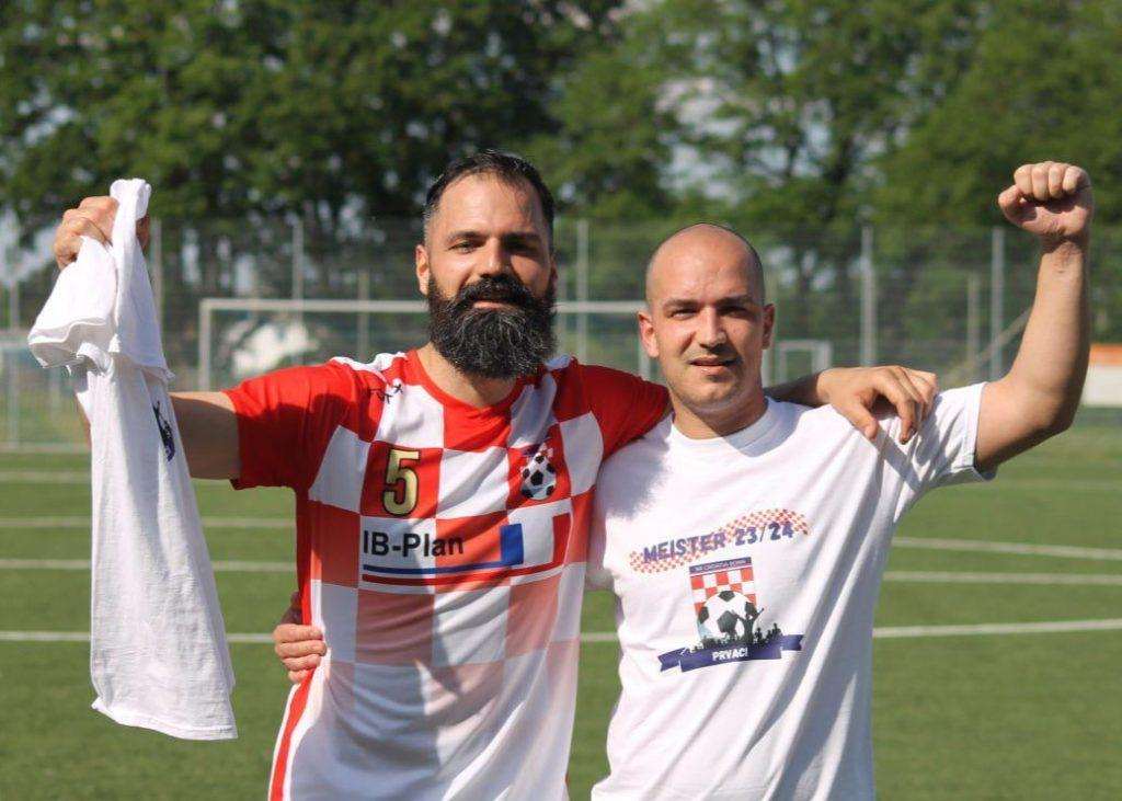 Slavlje ulaska Croatije Bonn u višu ligu / Foto: Fenix (N. Markić)