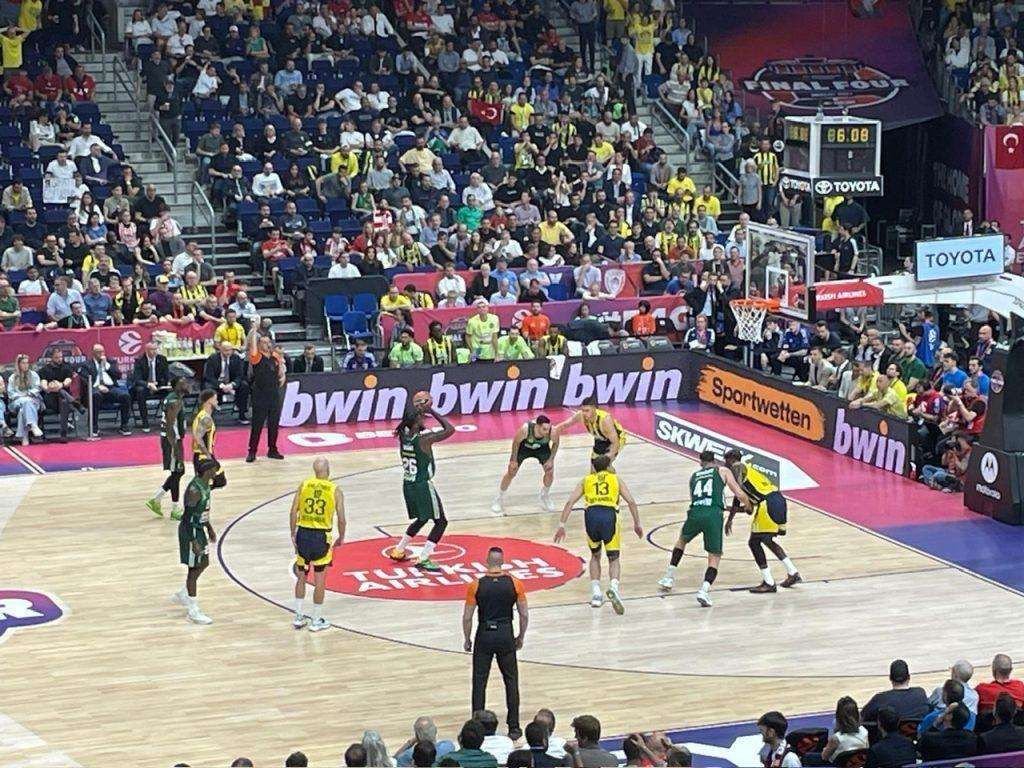 KOŠARKAŠKI FINAL FOUR: Panathinaikos u Berlinu savladao Fenerbahce sa 73:57 i izborio finale Eurolige Final Four košarkaške Eurolige između grčkog Panathinaikosa i turskog Fenerbahcea / Foto: Fenix (Petar K. Puđa)