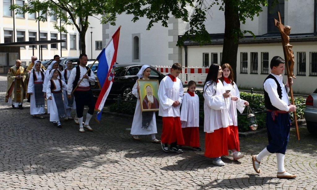 U Friedrichshafenu obilježen je spomendan Svetog Leopolda Mandića i Majčin dan / Foto: Fenix (TGH)