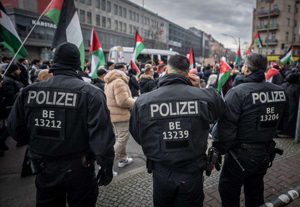 Policija / Foto: Michael Kappeler/dpa