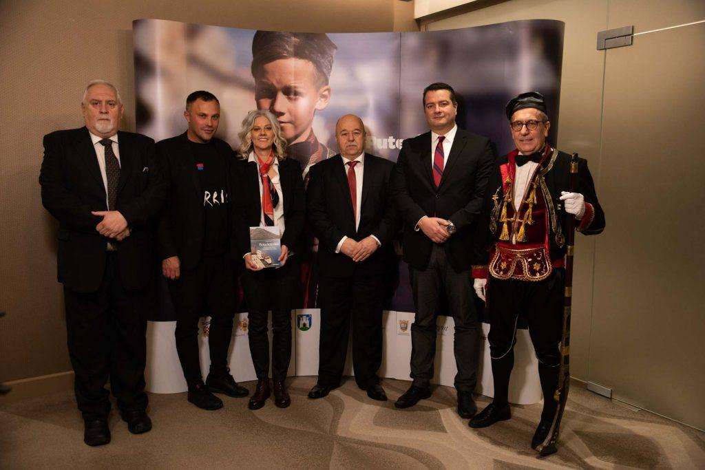 ČESTITKA S CETINJA HRVATIMA ZA DAN DRŽAVNOSTI: Hrvat je Hrvat, bilo u Boki Kotorskoj, bilo izvan nje i to je nepobitna činjenica koja mora biti poštovana i očuvana Putevima bokeljskih Hrvata / Foto: Fenix (B. Proročić)