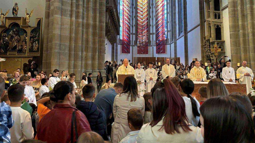 MÜNCHEN: Veličanstvena proslava blagdana sv. Antuna Padovanskog u Hrvatskoj katoličkoj župi München Proslava blagdana sv. Antuna Padovanskog u HKŽ München / Foto: Fenix (Lj. Tomić)