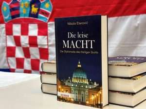 Predstavljanje knjige Tiha moć - Diplomacija Svete Stolice / Foto: Fenix (SIM)