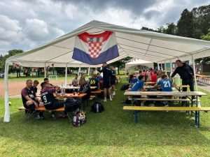 ŠVICARSKA: Juniori Varteksa i Slaven Belupa pružili dobre igre na „Junior Team Cupu“ u Steinachu, U-12 momčadi nastupaju danas na „Crohelvetic Cupu“ u Schaffhausenu  