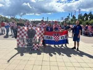POGLEDAJTE FOTOGALERIJU: Berlin je u subotu na nekoliko sati postao "hrvatski grad", Hrvati su stigli iz cijele Europe Navijači / Foto: Fenix (SIM)